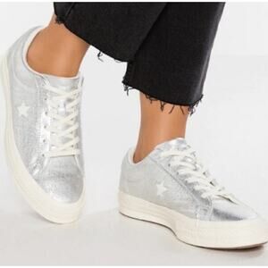 Converse Women Sneakers Sz.6.5 Silver EUC Glitter Metallic Festival Comfort
